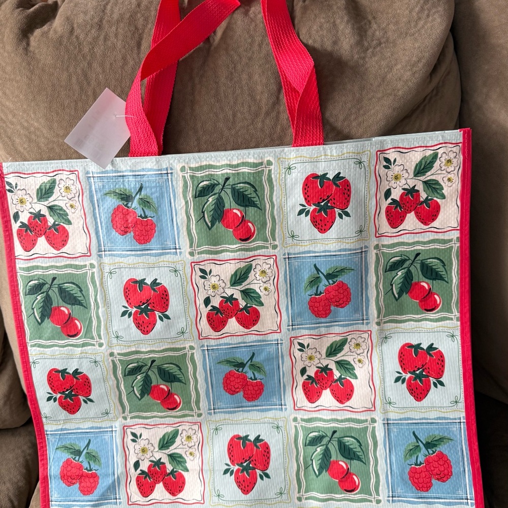 New Home Goods reusable tote bag